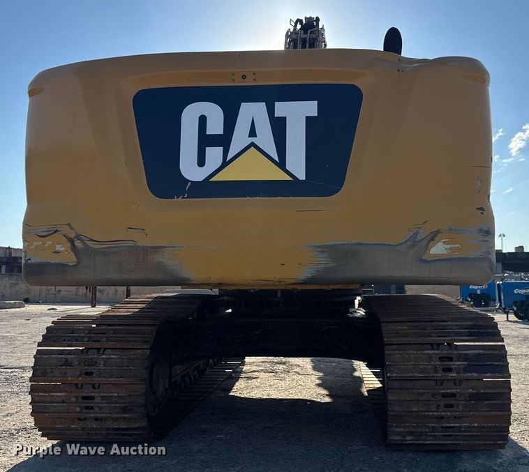 image for item EE0075 2019 Caterpillar 336 excavator