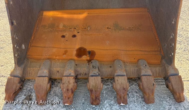 image for item EE0075 2019 Caterpillar 336 excavator