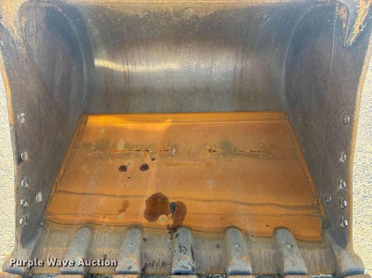 image for item EE0075 2019 Caterpillar 336 excavator