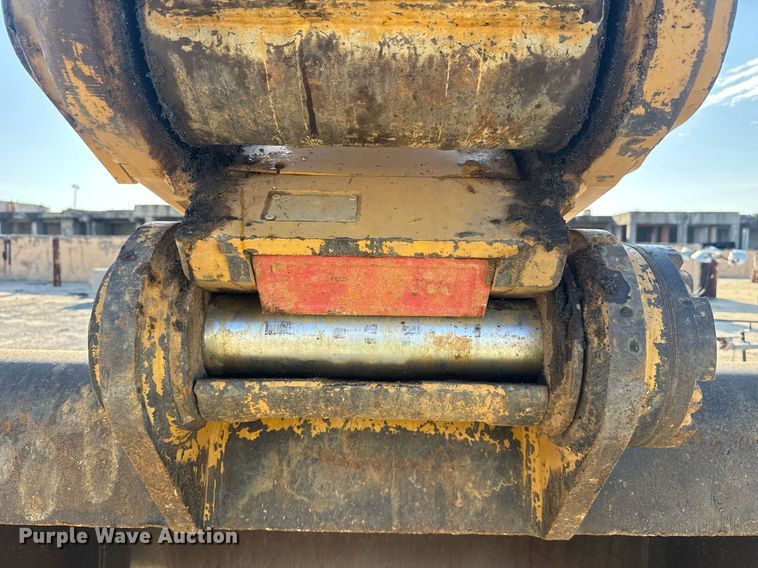 image for item EE0075 2019 Caterpillar 336 excavator