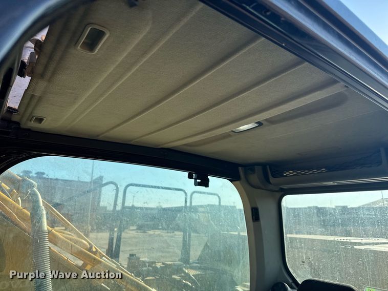 image for item EE0075 2019 Caterpillar 336 excavator