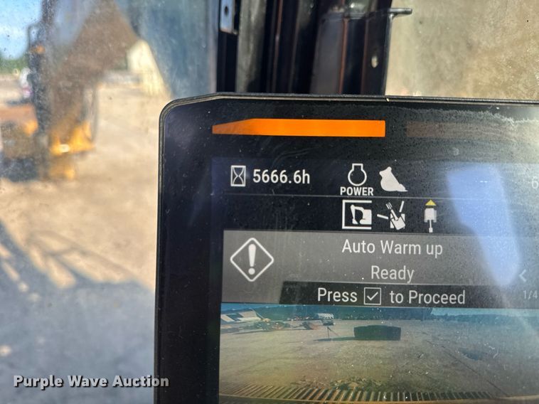 image for item EE0075 2019 Caterpillar 336 excavator