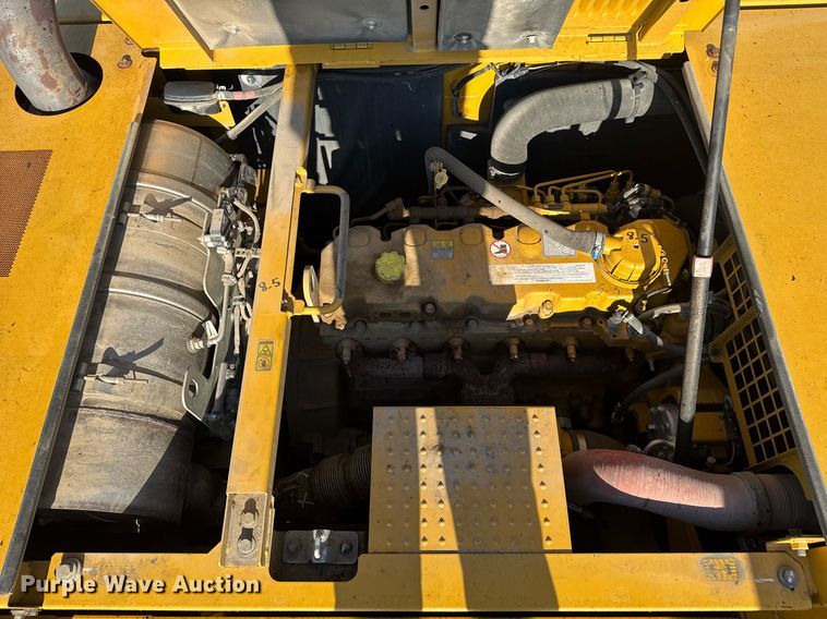 image for item EE0075 2019 Caterpillar 336 excavator