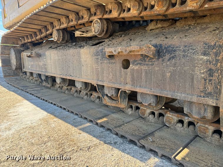 image for item EE0075 2019 Caterpillar 336 excavator