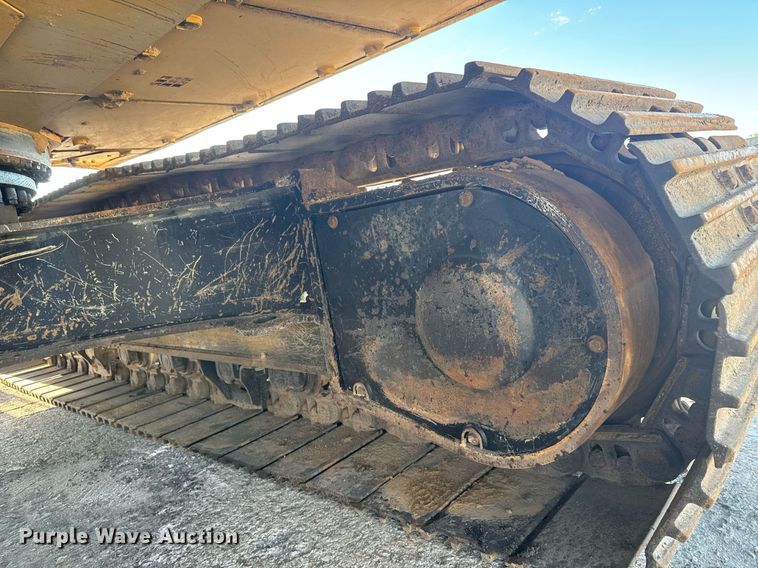 image for item EE0075 2019 Caterpillar 336 excavator