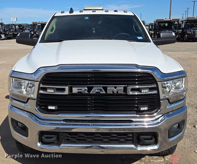 image for item EE0076 2019 Dodge Ram 2500 Crew Cab pickup truck