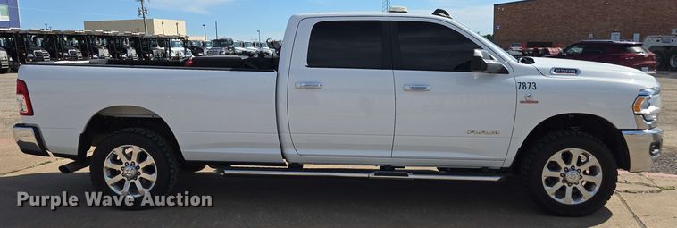 image for item EE0076 2019 Dodge Ram 2500 Crew Cab pickup truck