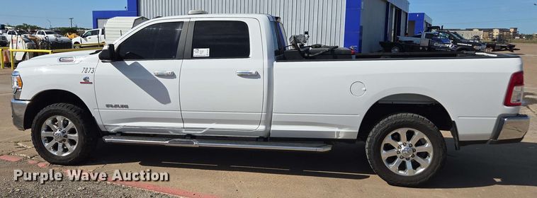 image for item EE0076 2019 Dodge Ram 2500 Crew Cab pickup truck