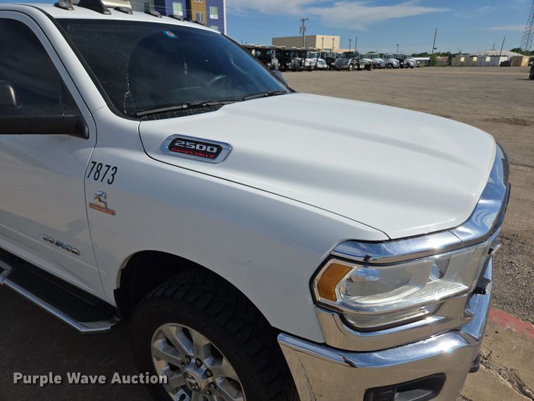 image for item EE0076 2019 Dodge Ram 2500 Crew Cab pickup truck