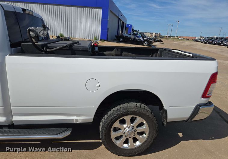 image for item EE0076 2019 Dodge Ram 2500 Crew Cab pickup truck