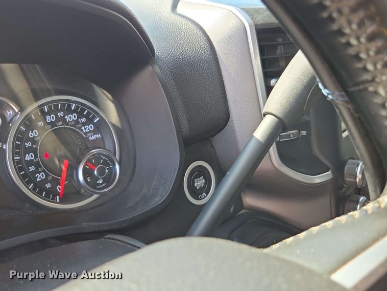 image for item EE0076 2019 Dodge Ram 2500 Crew Cab pickup truck