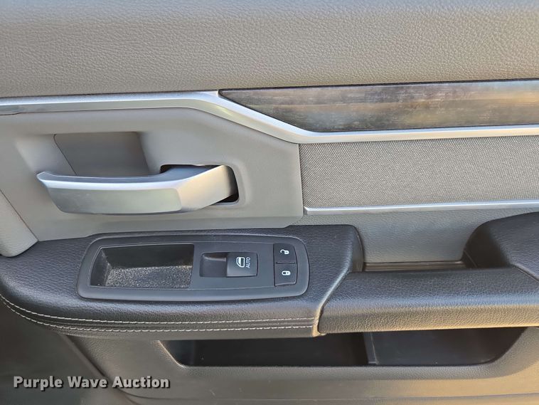 image for item EE0076 2019 Dodge Ram 2500 Crew Cab pickup truck