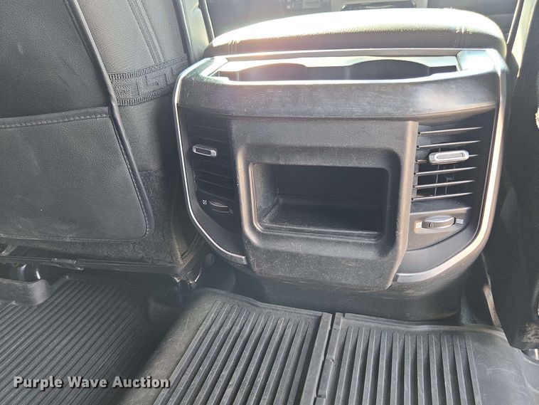 image for item EE0076 2019 Dodge Ram 2500 Crew Cab pickup truck