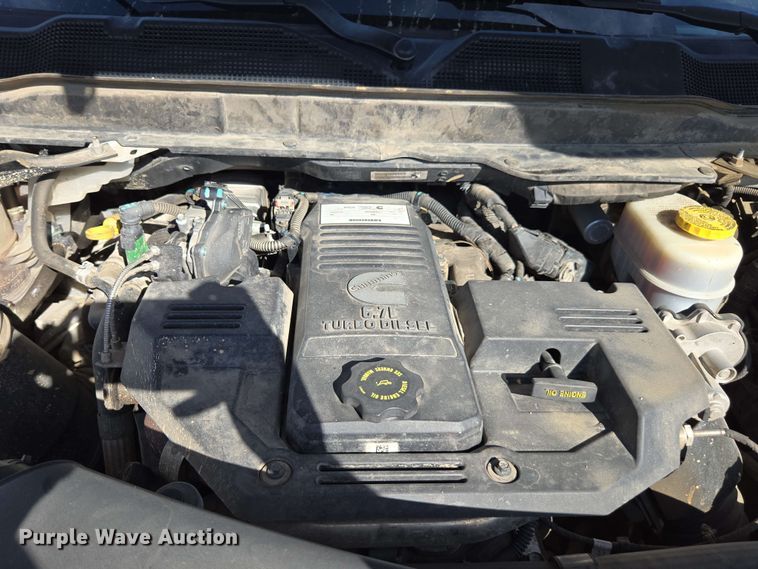 image for item EE0076 2019 Dodge Ram 2500 Crew Cab pickup truck