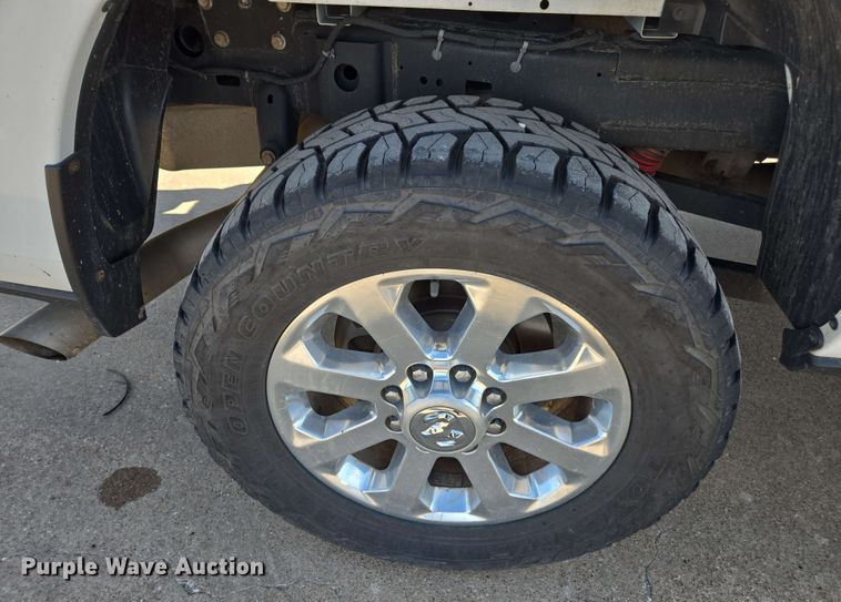 image for item EE0076 2019 Dodge Ram 2500 Crew Cab pickup truck