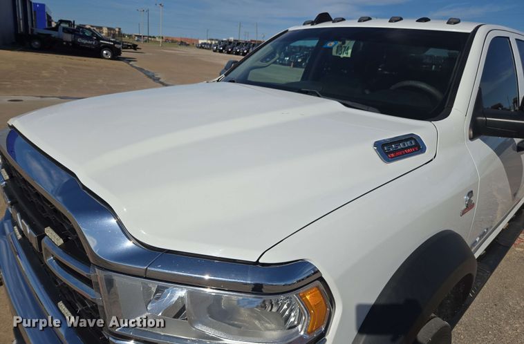 image for item EE0077 2019 Dodge Ram 5500 Crew Cab utility / service truck