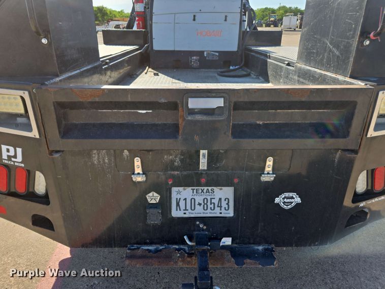 image for item EE0077 2019 Dodge Ram 5500 Crew Cab utility / service truck