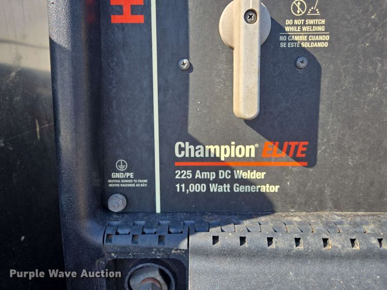 image for item EE0077 2019 Dodge Ram 5500 Crew Cab utility / service truck