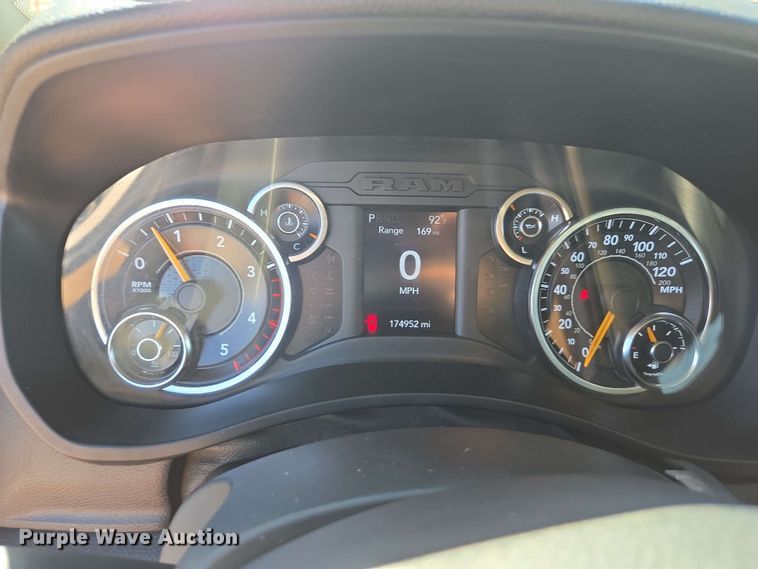 image for item EE0077 2019 Dodge Ram 5500 Crew Cab utility / service truck