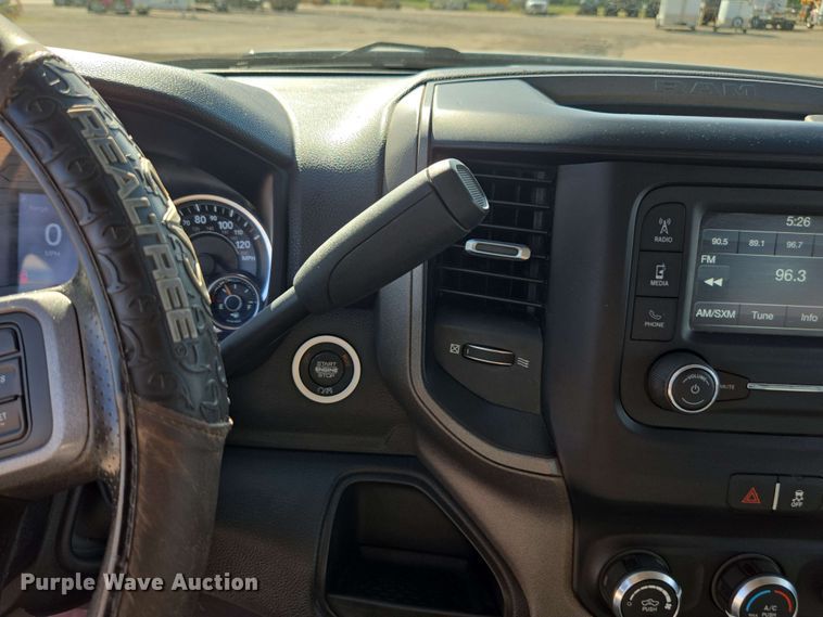 image for item EE0077 2019 Dodge Ram 5500 Crew Cab utility / service truck