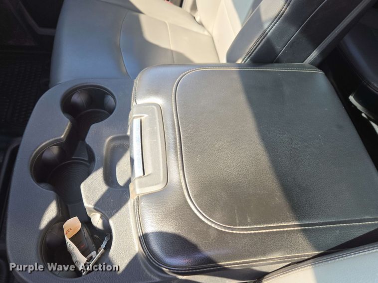 image for item EE0077 2019 Dodge Ram 5500 Crew Cab utility / service truck