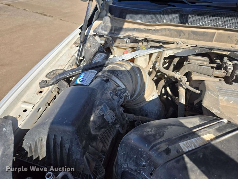 image for item EE0077 2019 Dodge Ram 5500 Crew Cab utility / service truck