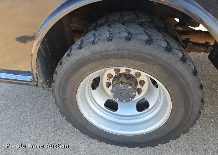 image for item EE0077 2019 Dodge Ram 5500 Crew Cab utility / service truck