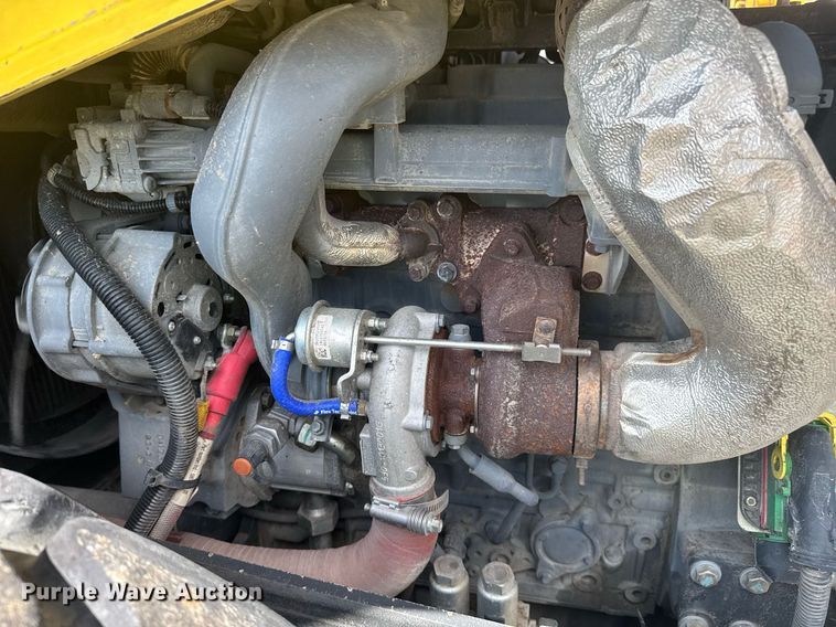 image for item EE0078 2018 Bomag 211D-5 single drum vibratory roller