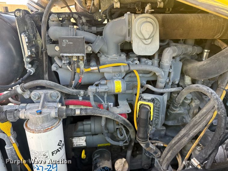 image for item EE0078 2018 Bomag 211D-5 single drum vibratory roller