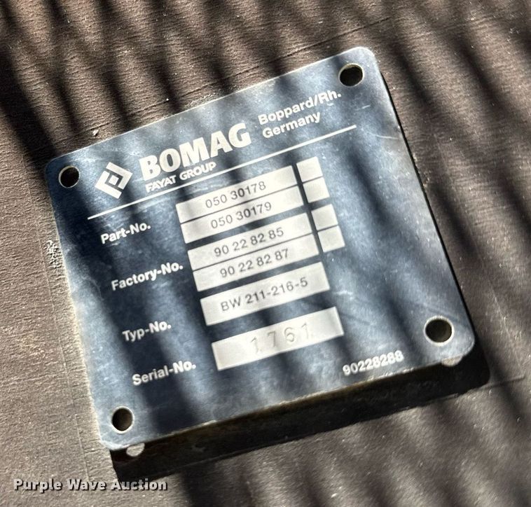 image for item EE0078 2018 Bomag 211D-5 single drum vibratory roller