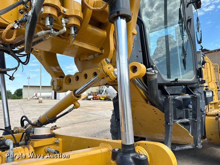 image for item EE0079 2019 Caterpillar 140M3 AWD motor grader