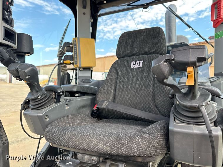 image for item EE0079 2019 Caterpillar 140M3 AWD motor grader