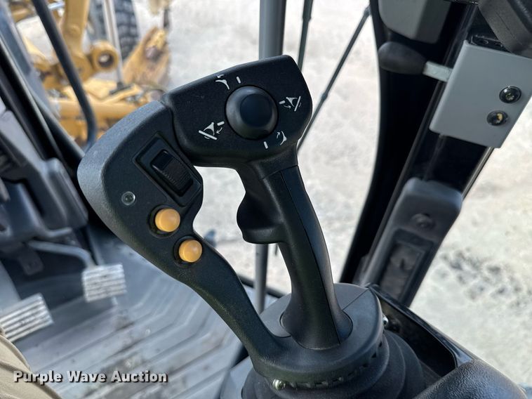 image for item EE0079 2019 Caterpillar 140M3 AWD motor grader