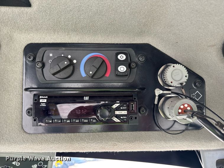 image for item EE0079 2019 Caterpillar 140M3 AWD motor grader