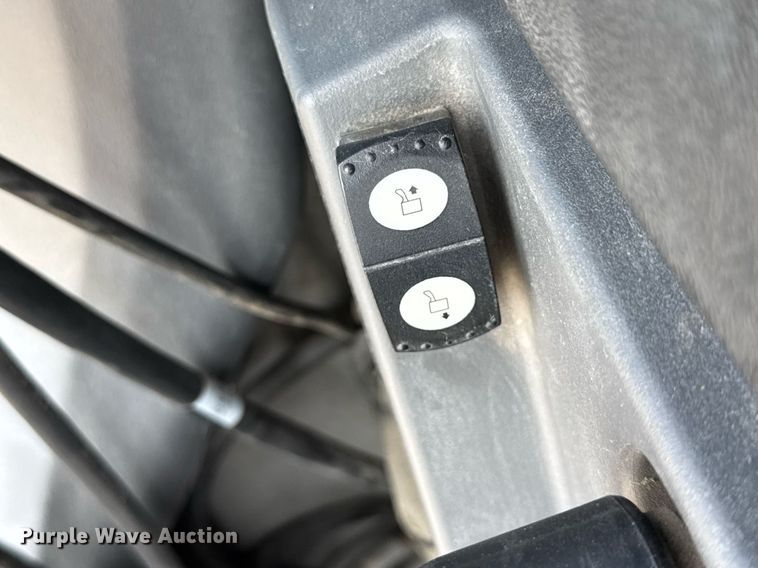 image for item EE0079 2019 Caterpillar 140M3 AWD motor grader