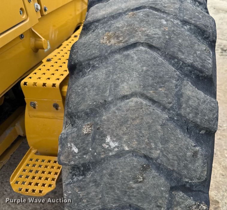 image for item EE0079 2019 Caterpillar 140M3 AWD motor grader