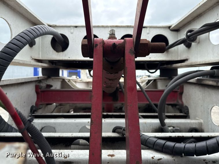 image for item EE0081 2015 Temisko LB-T3W-57 lowboy equipment trailer