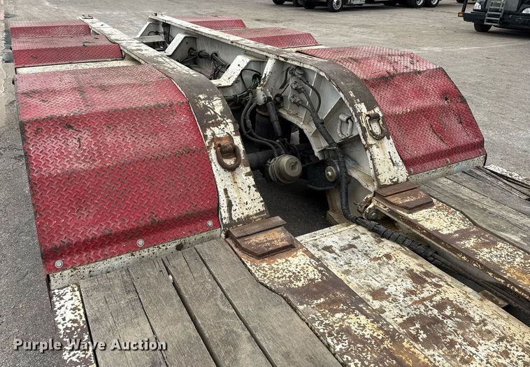 image for item EE0081 2015 Temisko LB-T3W-57 lowboy equipment trailer