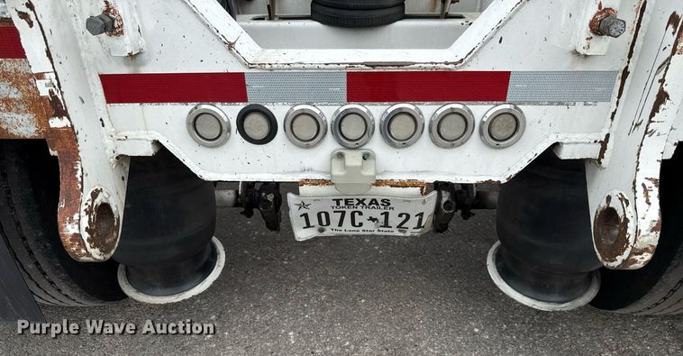 image for item EE0081 2015 Temisko LB-T3W-57 lowboy equipment trailer