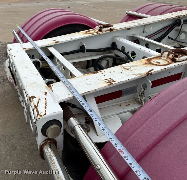 image for item EE0081 2015 Temisko LB-T3W-57 lowboy equipment trailer