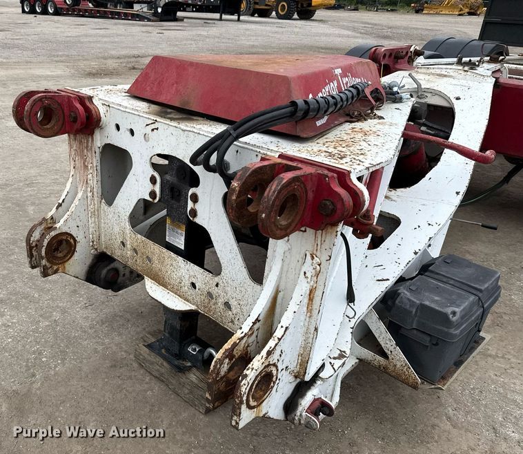 image for item EE0081 2015 Temisko LB-T3W-57 lowboy equipment trailer