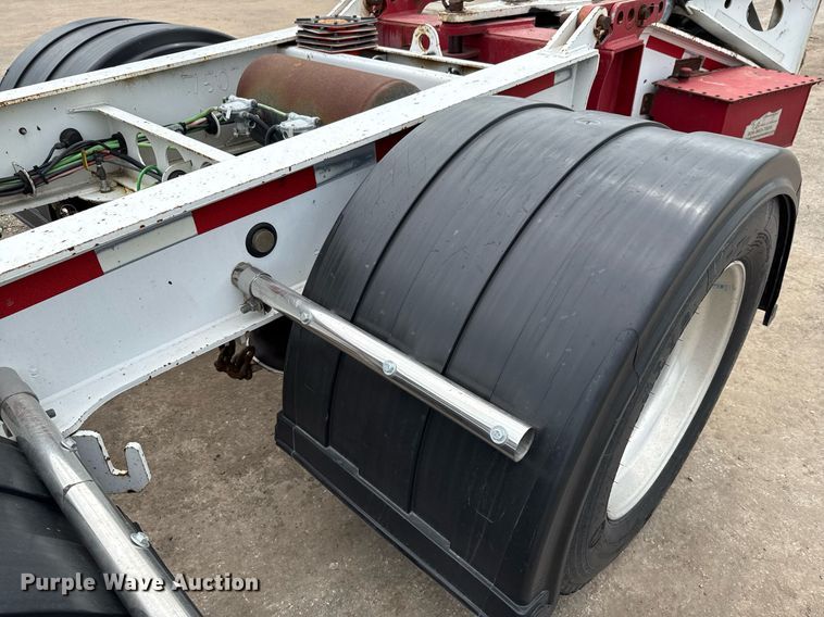 image for item EE0081 2015 Temisko LB-T3W-57 lowboy equipment trailer