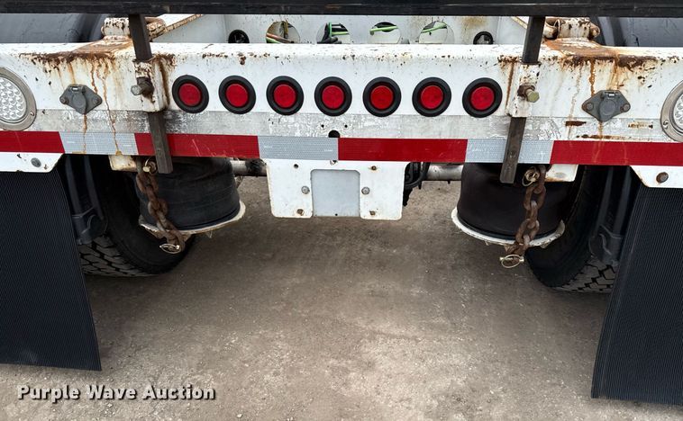 image for item EE0081 2015 Temisko LB-T3W-57 lowboy equipment trailer