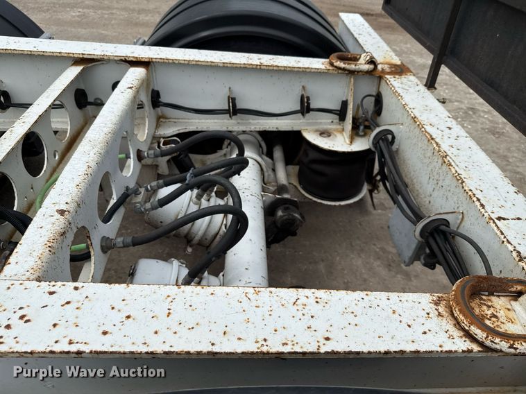 image for item EE0081 2015 Temisko LB-T3W-57 lowboy equipment trailer