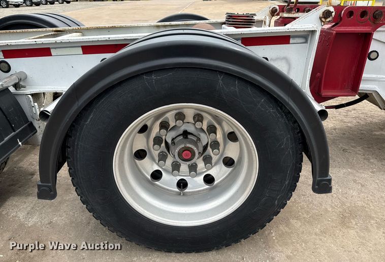 image for item EE0081 2015 Temisko LB-T3W-57 lowboy equipment trailer