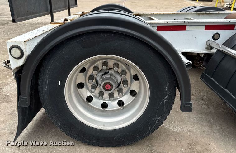 image for item EE0081 2015 Temisko LB-T3W-57 lowboy equipment trailer