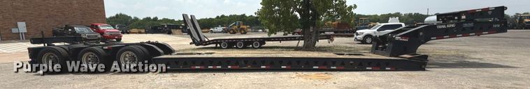 image for item EE0082 2016 Trail King TK130HDG-102 lowboy equipment trailer