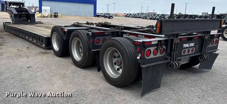image for item EE0082 2016 Trail King TK130HDG-102 lowboy equipment trailer