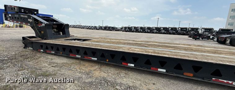 image for item EE0082 2016 Trail King TK130HDG-102 lowboy equipment trailer