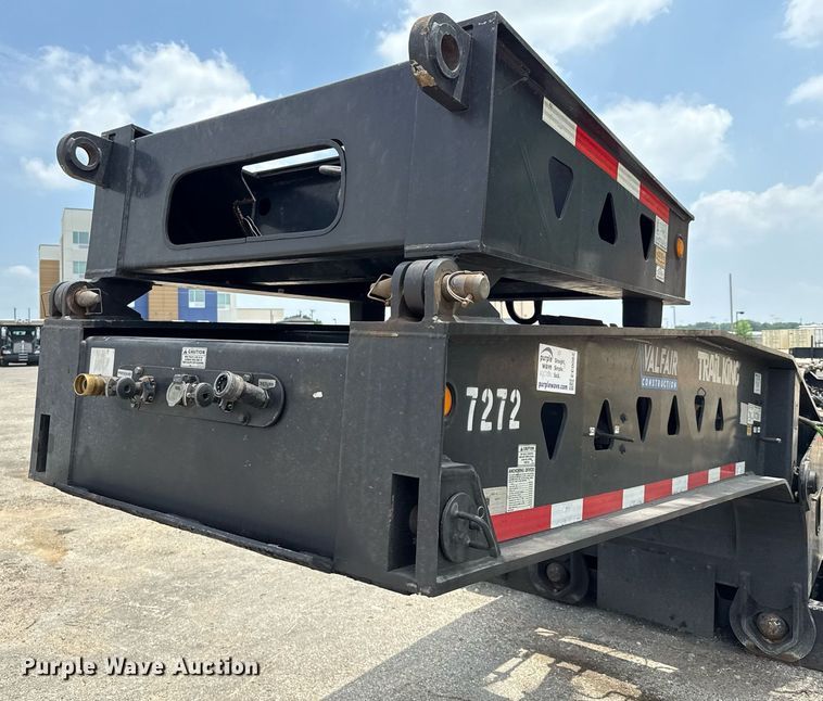 image for item EE0082 2016 Trail King TK130HDG-102 lowboy equipment trailer